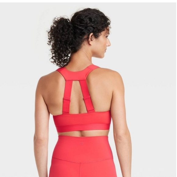 All in Motion Sports Bra Activewear - Picture 4 of 13